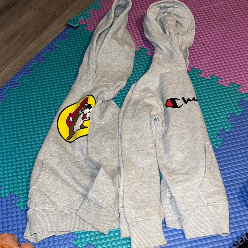 Lot of 2 Champion Kids Light Gray Hoodie with Logo Buccees